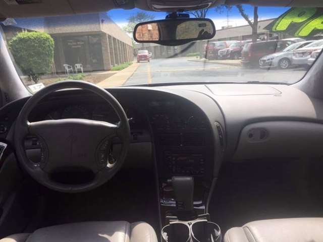 1999 Oldsmobile Aurora 4dr Sedan